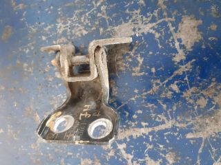 bontott OPEL FRONTERA Jobb hátsó Alsó Zsanér