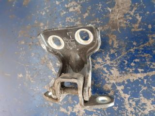 bontott OPEL FRONTERA Jobb hátsó Felső Zsanér