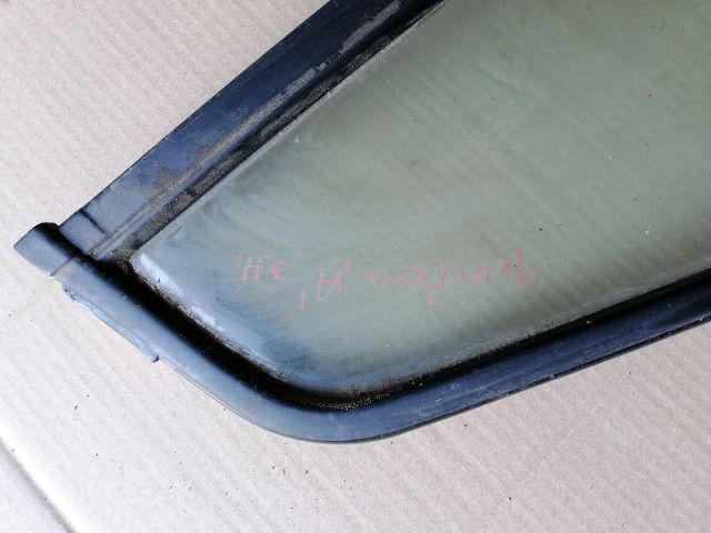 bontott OPEL FRONTERA Jobb hátsó Fixüveg (Ajtóban)