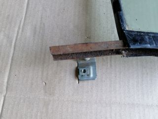 bontott OPEL FRONTERA Jobb hátsó Fixüveg (Ajtóban)