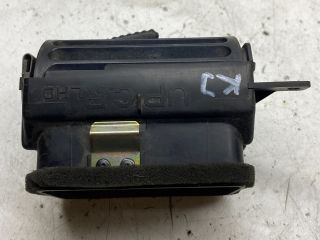 bontott OPEL FRONTERA Középső Jobb Szellőző