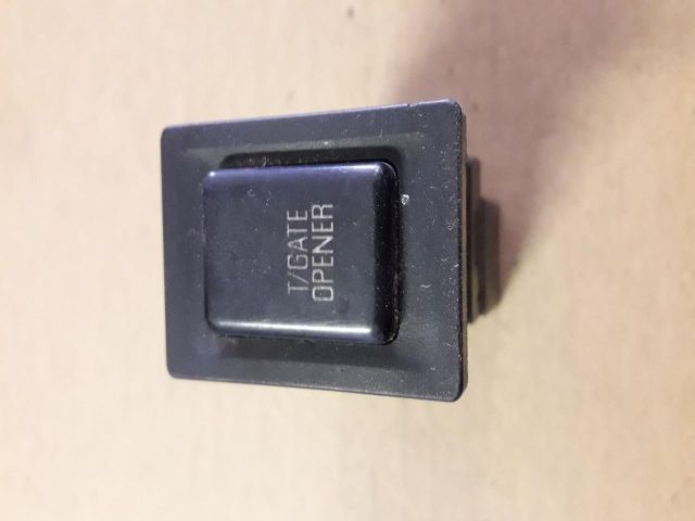 bontott OPEL FRONTERA Központizár Kapcsoló