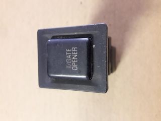 bontott OPEL FRONTERA Központizár Kapcsoló