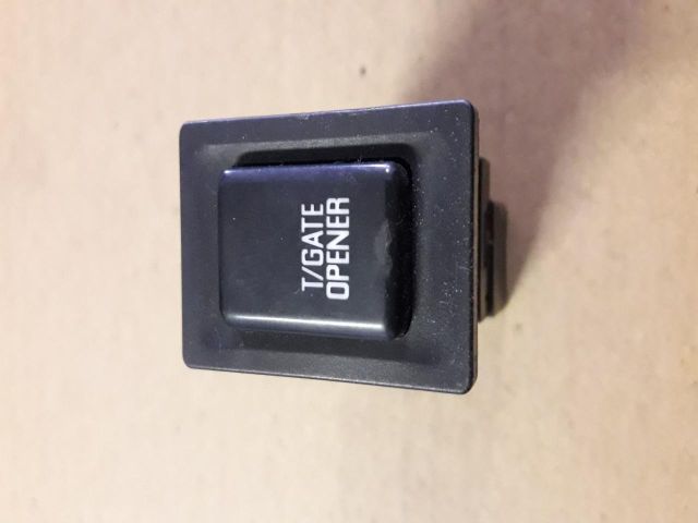 bontott OPEL FRONTERA Központizár Kapcsoló