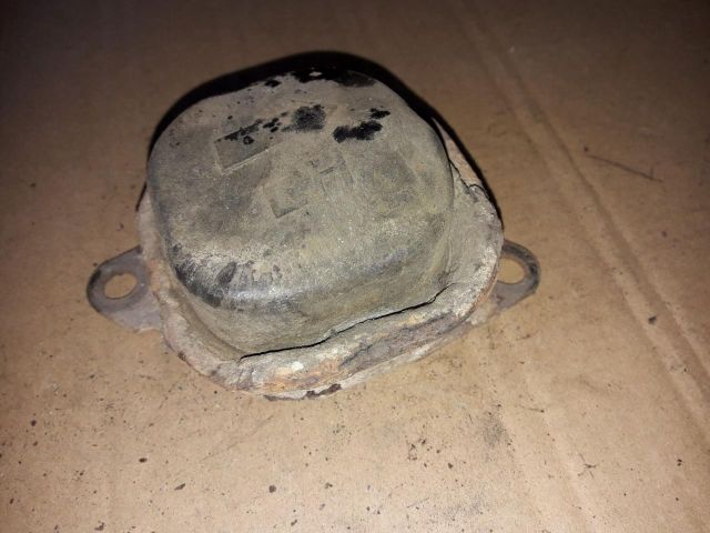 bontott OPEL FRONTERA Lengőkar Szilent