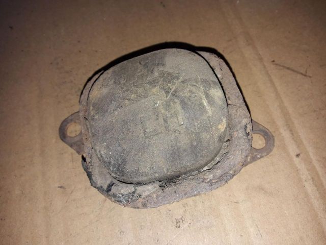 bontott OPEL FRONTERA Lengőkar Szilent