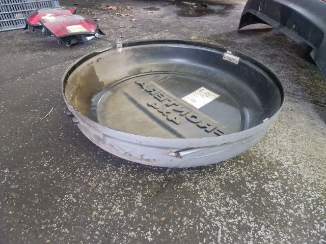 bontott OPEL FRONTERA Pótkerék Tartó