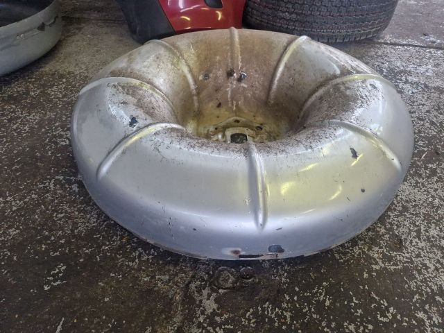 bontott OPEL FRONTERA Pótkerék Tartó