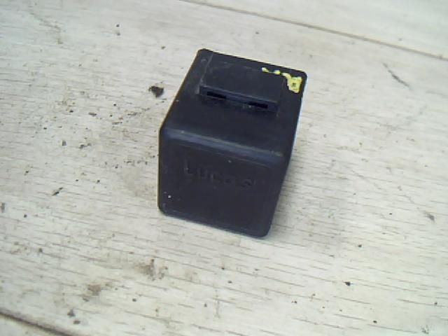 bontott OPEL FRONTERA Relé