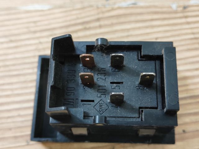 bontott OPEL FRONTERA Ülésfűtés Kapcsoló Pár