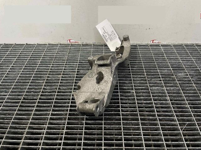 bontott OPEL GRANDLAND X Generátor Tartó Bak