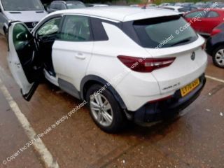 bontott OPEL GRANDLAND X Motor (Fűzött blokk hengerfejjel)