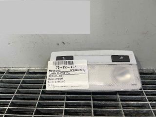 bontott OPEL GRANDLAND X Beltér Világítás Első