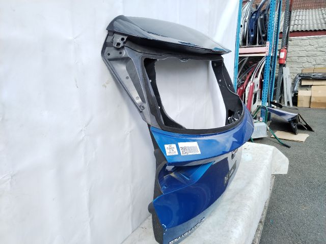 bontott OPEL GRANDLAND X Csomagtérajtó (Üres lemez)