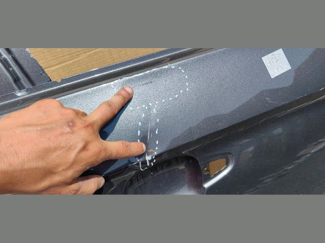 bontott OPEL GRANDLAND X Jobb első Ajtó (Üres lemez)