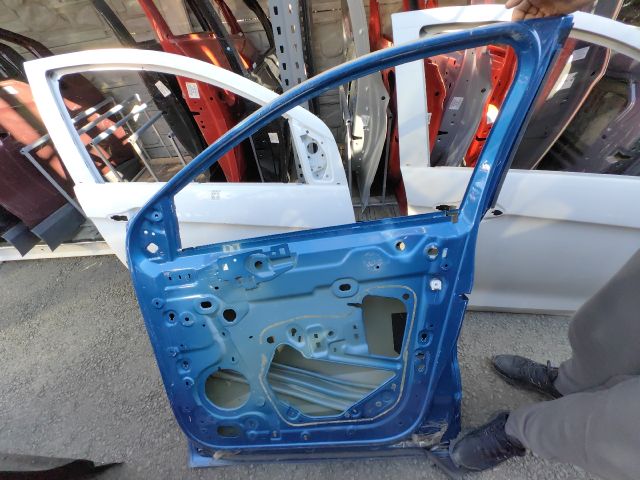 bontott OPEL GRANDLAND X Jobb első Ajtó (Üres lemez)