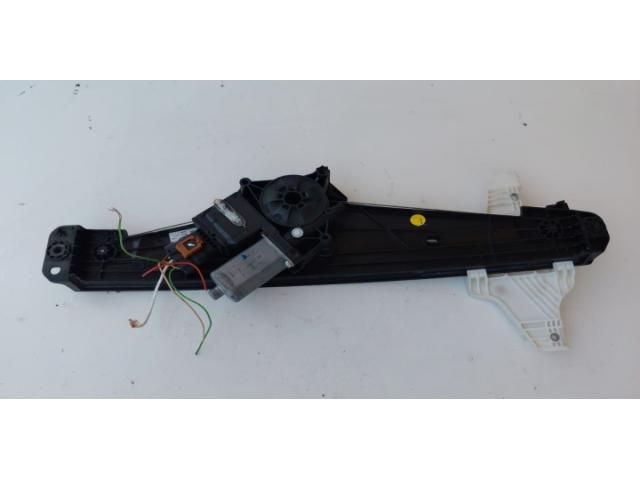 bontott OPEL GRANDLAND X Jobb hátsó Ablakemelő Szerkezet (Elektromos)