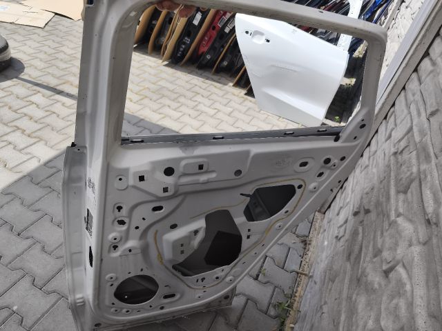 bontott OPEL GRANDLAND X Jobb hátsó Ajtó (Üres lemez)