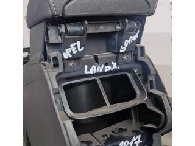 bontott OPEL GRANDLAND X Könyöklő