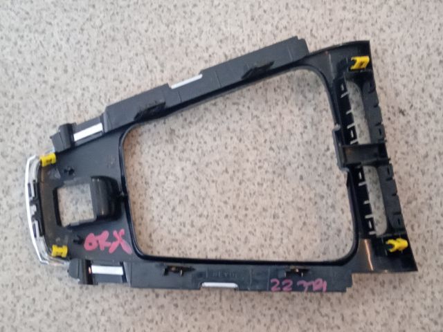 bontott OPEL GRANDLAND X Váltókar Keret