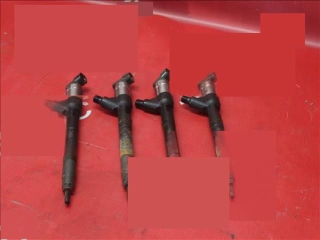 bontott OPEL INSIGNIA Porlasztó (1 db)