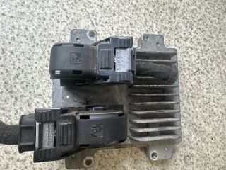 bontott OPEL INSIGNIA Motorvezérlő