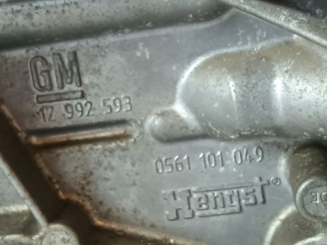 bontott OPEL INSIGNIA Olajszűrő Ház