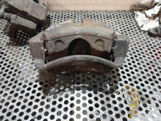 bontott OPEL INSIGNIA Jobb első Féknyereg Munkahengerrel