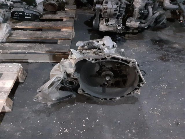 bontott OPEL INSIGNIA Váltó (Mechanikus)