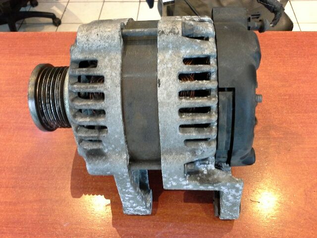 bontott OPEL INSIGNIA Generátor