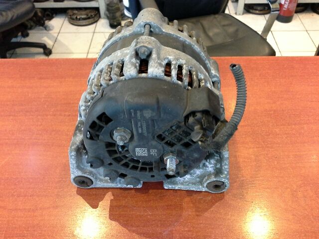 bontott OPEL INSIGNIA Generátor