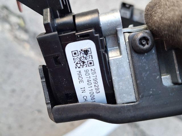 bontott OPEL INSIGNIA Gyújtáskapcsoló