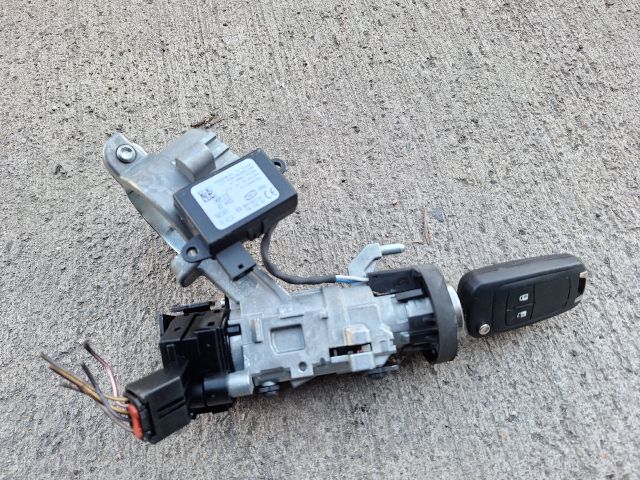 bontott OPEL INSIGNIA Gyújtáskapcsoló