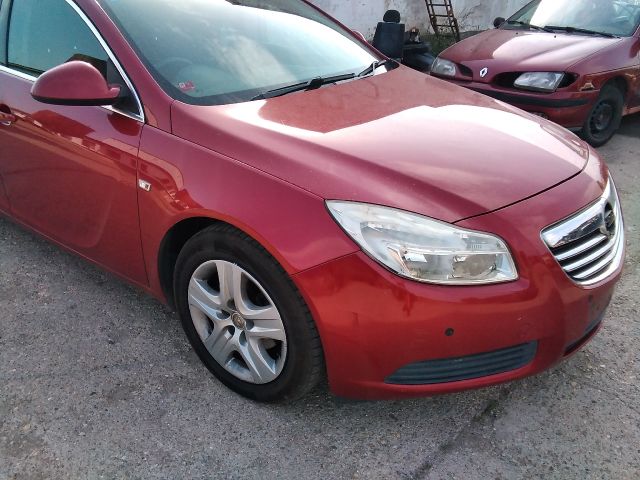 bontott OPEL INSIGNIA Motor (Fűzött blokk hengerfejjel)