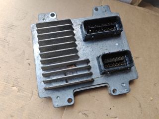 bontott OPEL INSIGNIA Motorvezérlő