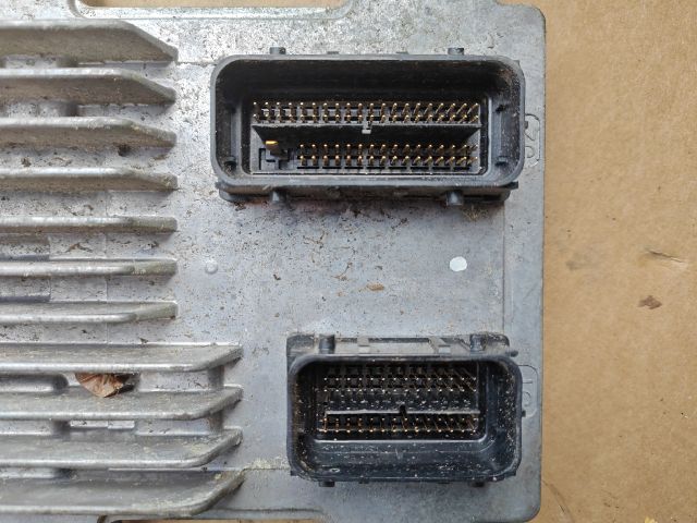 bontott OPEL INSIGNIA Motorvezérlő