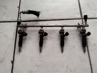 bontott OPEL INSIGNIA Porlasztó Sor / Híd