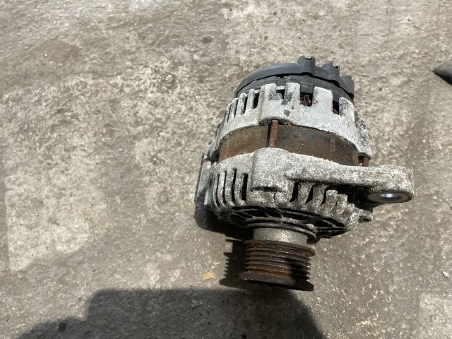 bontott OPEL INSIGNIA Generátor