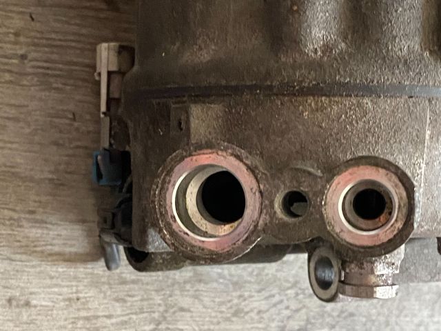 bontott OPEL INSIGNIA Klímakompresszor