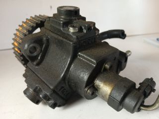 bontott OPEL INSIGNIA Nagynyomású Szivattyú