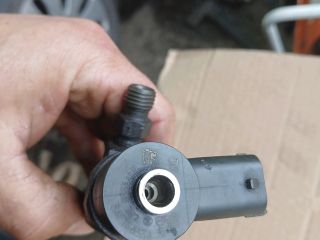 bontott OPEL INSIGNIA Porlasztó (1 db)