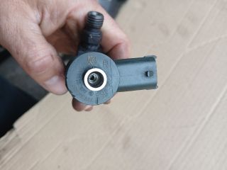 bontott OPEL INSIGNIA Porlasztó (1 db)