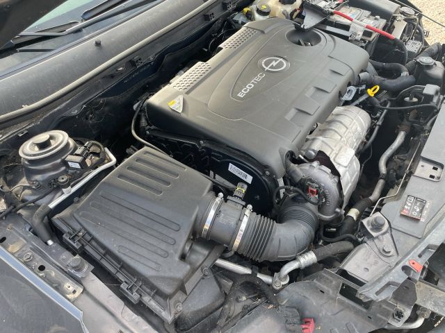 bontott OPEL INSIGNIA Turbó