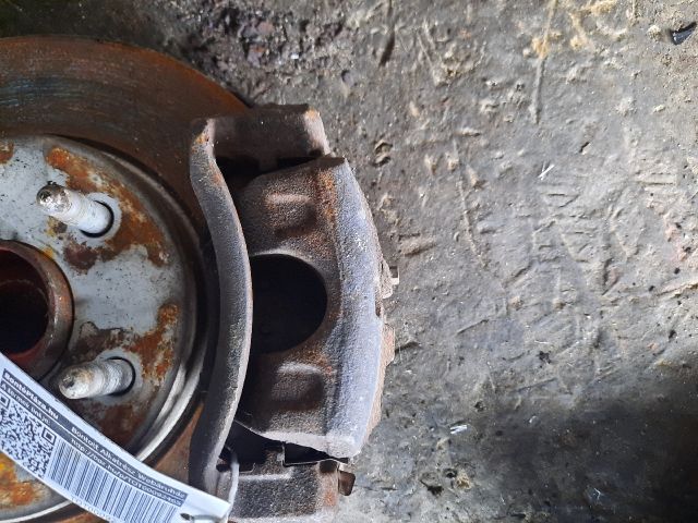 bontott OPEL INSIGNIA Bal első Féknyereg Munkahengerrel