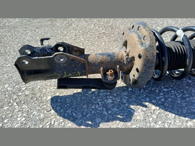 bontott OPEL INSIGNIA Bal első Gólyaláb (Lengécsillapító, Rugó)