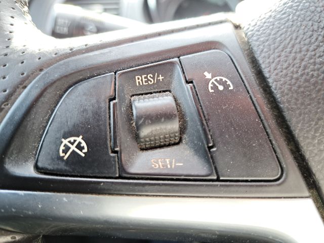 bontott OPEL INSIGNIA Bal hátsó Féknyereg Munkahengerrel