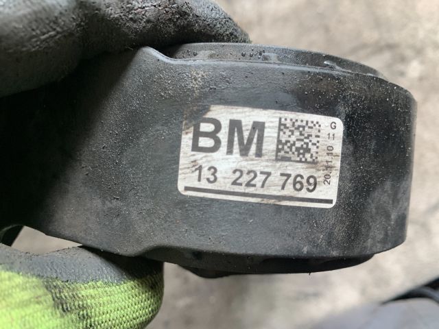 bontott OPEL INSIGNIA Billenésgátló Bak