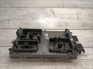 bontott OPEL INSIGNIA Biztosítéktábla Motortér