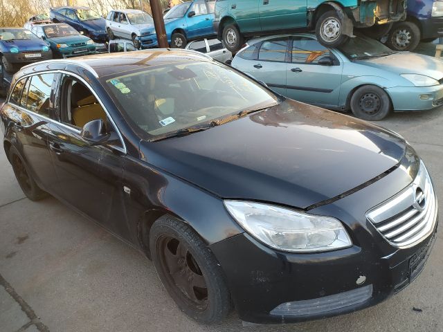 bontott OPEL INSIGNIA Biztosítéktábla Motortér