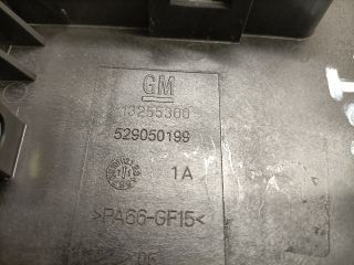 bontott OPEL INSIGNIA Biztosítéktábla Motortér